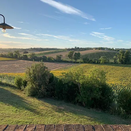 Altrove Villa Montemarciano