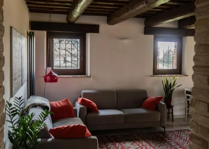 Villa Altrove Montemarciano