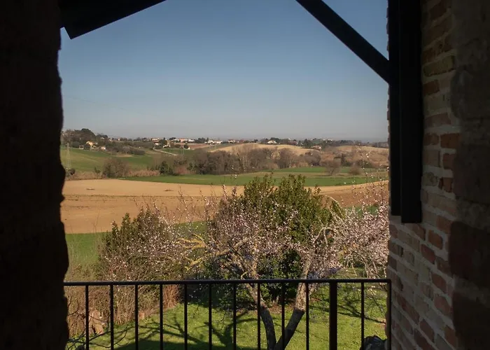 Altrove * Montemarciano