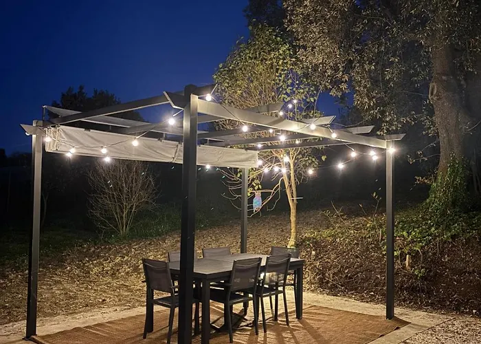 Villa Altrove Montemarciano